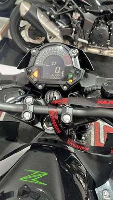 KAWASAKI-Z400-2022