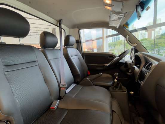 KIA-BONGO-2026