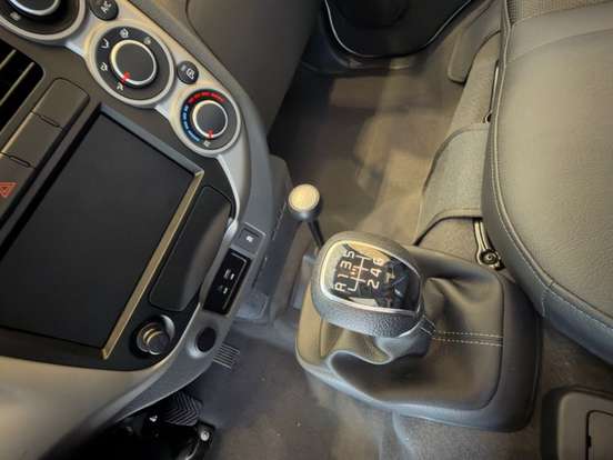 KIA-BONGO-2026