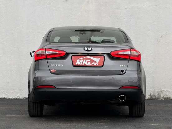 KIA-CERATO-2013