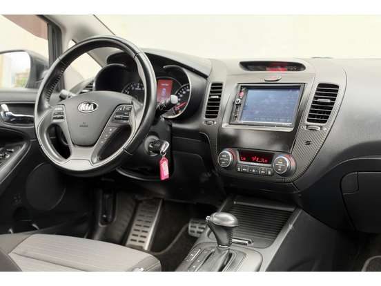 KIA-CERATO-2013