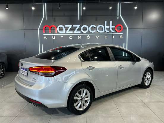 KIA-CERATO-1.6 SX 16V FLEX 4P AUTOMÁTICO KIA-CERATO-2018
