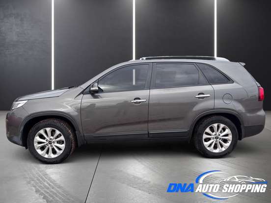 KIA-SORENTO-2.4 16V GASOLINA EX AUTOMÁTICO KIA-SORENTO-2014
