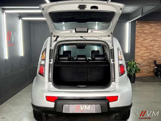 KIA-SOUL-2010
