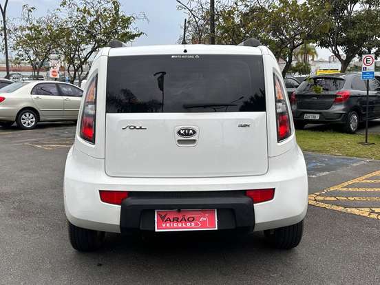 KIA-SOUL-2011