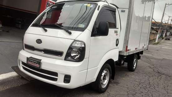 KIA-BONGO-2018