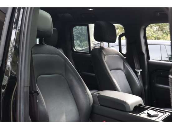 LAND ROVER-DEFENDER-3.0 D300 TURBO DIESEL MHEV 110 X-DYNAMIC SE AWD AUTOMÁTICO LAND ROVER-DEFENDER-2023