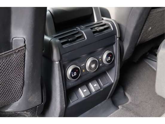LAND ROVER-DEFENDER-2023