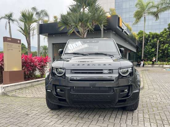 LAND ROVER-DEFENDER-2026