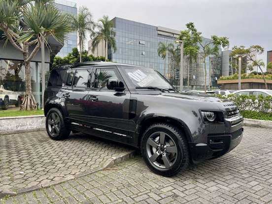 LAND ROVER-DEFENDER-2026