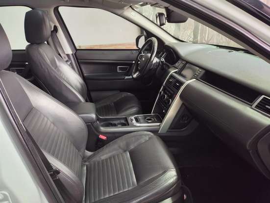 LAND ROVER-DISCOVERY SPORT-2015