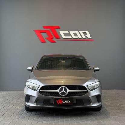 MERCEDES-BENZ-A 200-2019