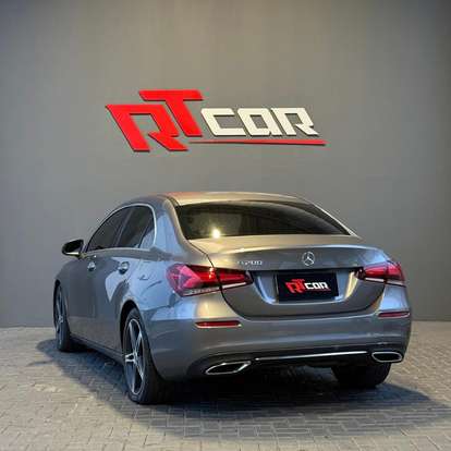 MERCEDES-BENZ-A 200-2019