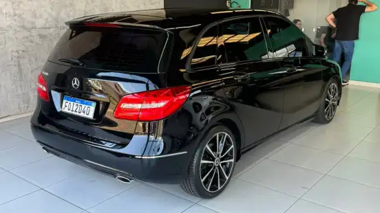 MERCEDES-BENZ-B 200-2014