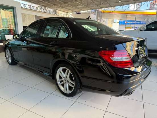 MERCEDES-BENZ-C 200-1.8 CGI TURBO SPORT 16V GASOLINA 4P AUTOMÁTICO MERCEDES-BENZ-C 200-2014