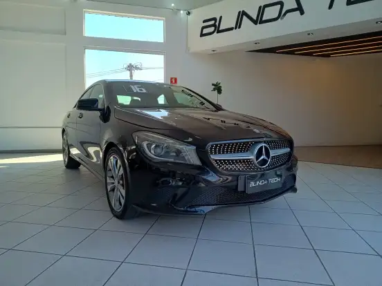 MERCEDES-BENZ-CLA 200-2015