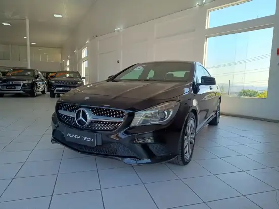 MERCEDES-BENZ-CLA 200-2015