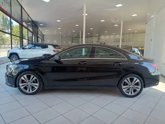 MERCEDES-BENZ-CLA 200-1.6 URBAN 16V FLEX 4P AUTOMÁTICO MERCEDES-BENZ-CLA 200-2015