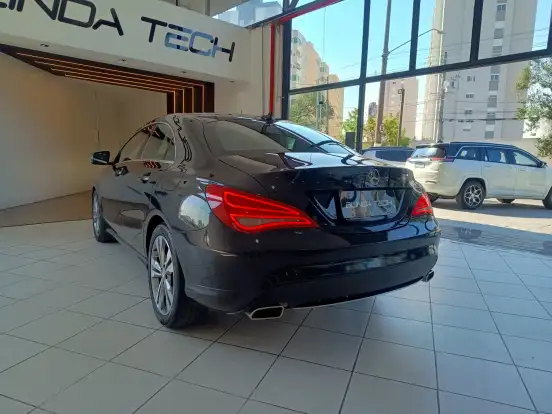 MERCEDES-BENZ-CLA 200-2015