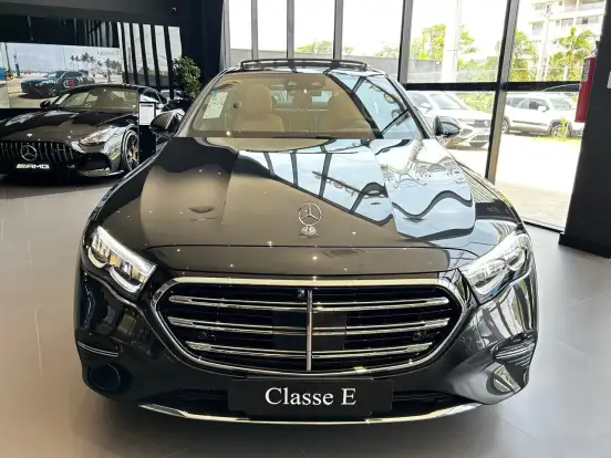 MERCEDES-BENZ-E 300-2026