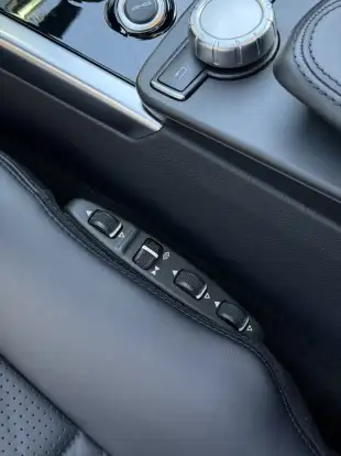 MERCEDES-BENZ-E 63 AMG-5.5 V8 32V BI-TURBO GASOLINA 4P AUTOMÁTICO MERCEDES-BENZ-E 63 AMG-2015
