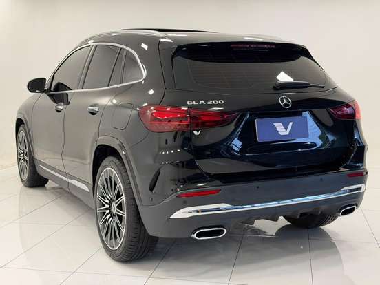 MERCEDES-BENZ-GLA 200-1.3 MHEV AMG LINE 7G-DCT MERCEDES-BENZ-GLA 200-2024