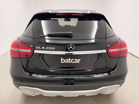 MERCEDES-BENZ-GLA 200-1.6 CGI FLEX ADVANCE 7G-DCT MERCEDES-BENZ-GLA 200-2019