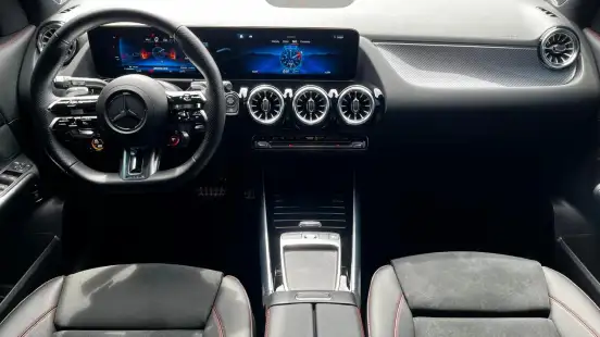 MERCEDES-BENZ-GLA 35 AMG-2.0 MHEV 4MATIC SPEEDSHIFT MERCEDES-BENZ-GLA 35 AMG-2023