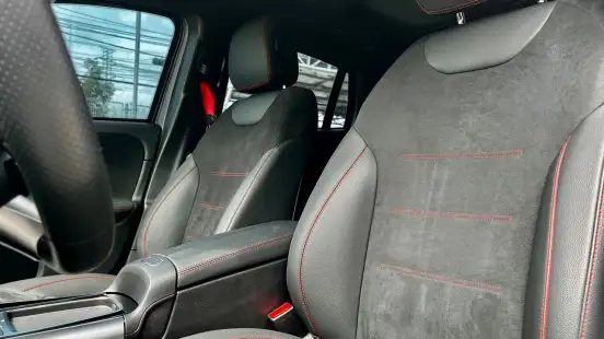 MERCEDES-BENZ-GLA 35 AMG-2.0 MHEV 4MATIC SPEEDSHIFT MERCEDES-BENZ-GLA 35 AMG-2023