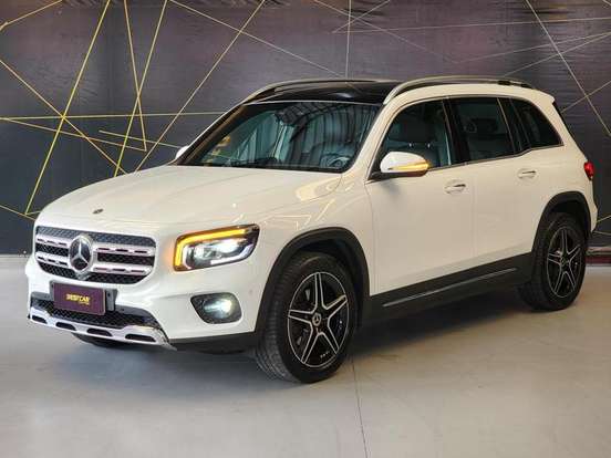 MERCEDES-BENZ-GLB 200-2021