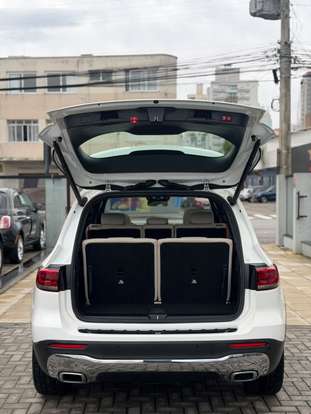 MERCEDES-BENZ-GLB 200-2020