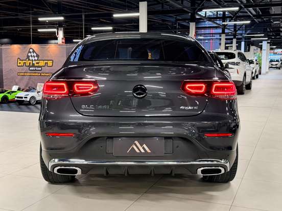 MERCEDES-BENZ-GLC 300-2021