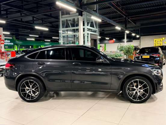 MERCEDES-BENZ-GLC 300-2.0 CGI GASOLINA COUPÉ 4MATIC 9G-TRONIC MERCEDES-BENZ-GLC 300-2021