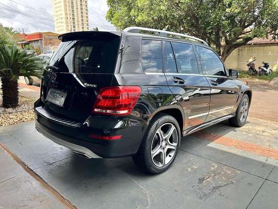 MERCEDES-BENZ-GLK 220-2.1 CDI 4X4 DIESEL 4P AUTOMÁTICO MERCEDES-BENZ-GLK 220-2015