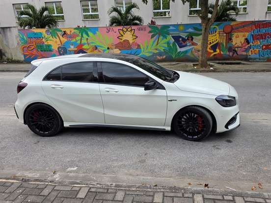 MERCEDES-BENZ-A 45 AMG-2.0 16V TURBO GASOLINA 4P AUTOMATIZADO MERCEDES-BENZ-A 45 AMG-2015