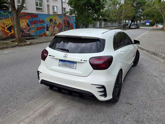 MERCEDES-BENZ-A 45 AMG-2.0 16V TURBO GASOLINA 4P AUTOMATIZADO MERCEDES-BENZ-A 45 AMG-2015
