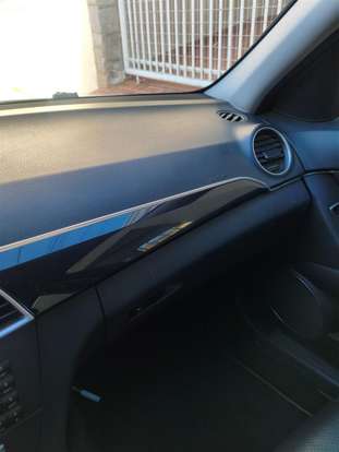 MERCEDES-BENZ-C 180-2011