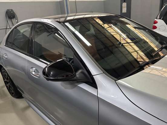 MERCEDES-BENZ-C 300-2025