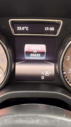MERCEDES-BENZ-CLA 200-2016