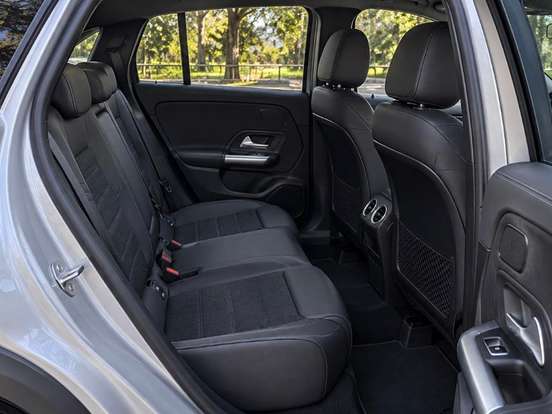 MERCEDES-BENZ-GLA 200-1.3 GCI GASOLINA AMG LINE 7G-DCT MERCEDES-BENZ-GLA 200-2021