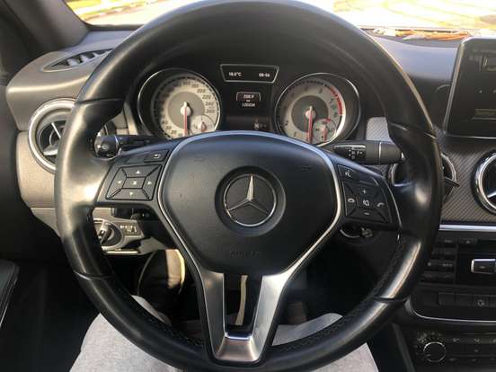 MERCEDES-BENZ-GLA 200-1.6 CGI ADVANCE 16V TURBO FLEX 4P AUTOMÁTICO MERCEDES-BENZ-GLA 200-2015