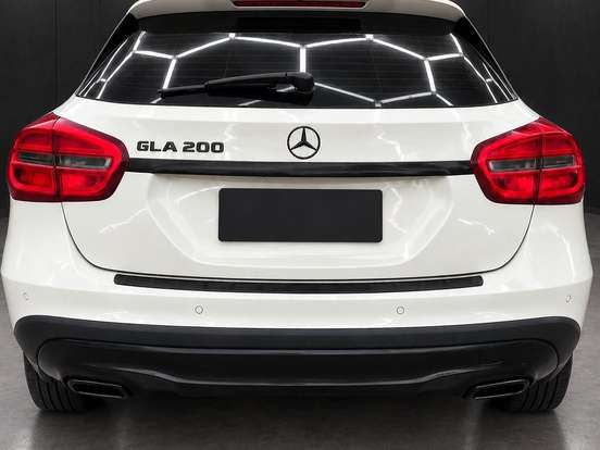MERCEDES-BENZ-GLA 200-1.6 CGI VISION 16V TURBO FLEX 4P AUTOMÁTICO MERCEDES-BENZ-GLA 200-2015