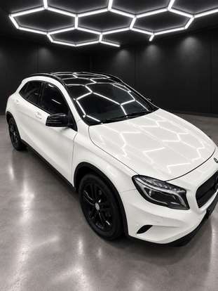 MERCEDES-BENZ-GLA 200-2015