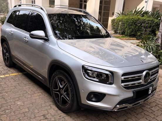 MERCEDES-BENZ-GLB 200-1.3 CGI GASOLINA PROGRESSIVE 7G-DCT MERCEDES-BENZ-GLB 200-2023