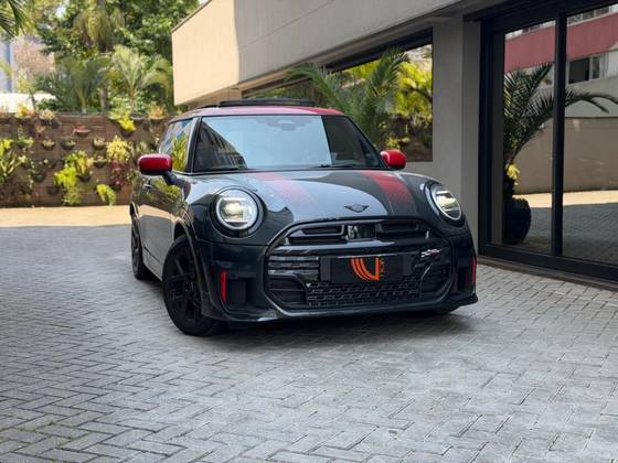 MINI COOPER 2.0 16V TWINPOWER GASOLINA JOHN COOPER WORKS 2P STEPTRONIC