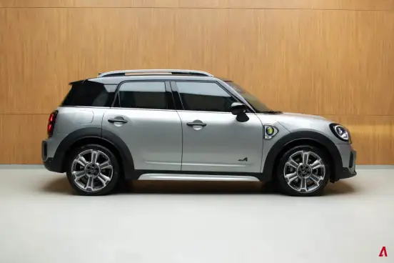 MINI-COUNTRYMAN-2023