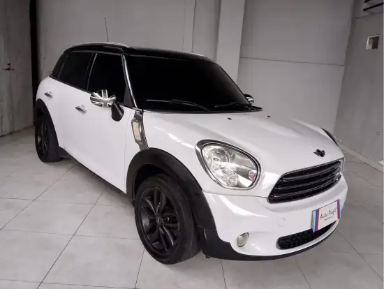 MINI-COUNTRYMAN-2011