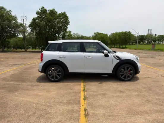 MINI-COUNTRYMAN-2013