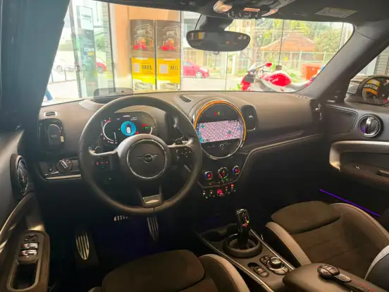 MINI-COUNTRYMAN-2.0 16V TWINPOWER TURBO GASOLINA JOHN COOPER WORKS ALL4 STEPTRONIC MINI-COUNTRYMAN-2023