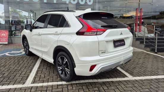 MITSUBISHI-ECLIPSE CROSS-1.5 MIVEC TURBO GASOLINA HPE CVT MITSUBISHI-ECLIPSE CROSS-2024